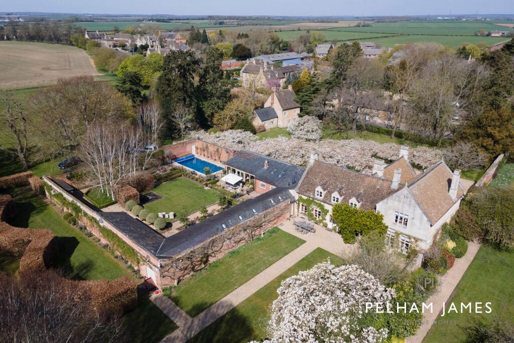 Uffington Manor, Uffington