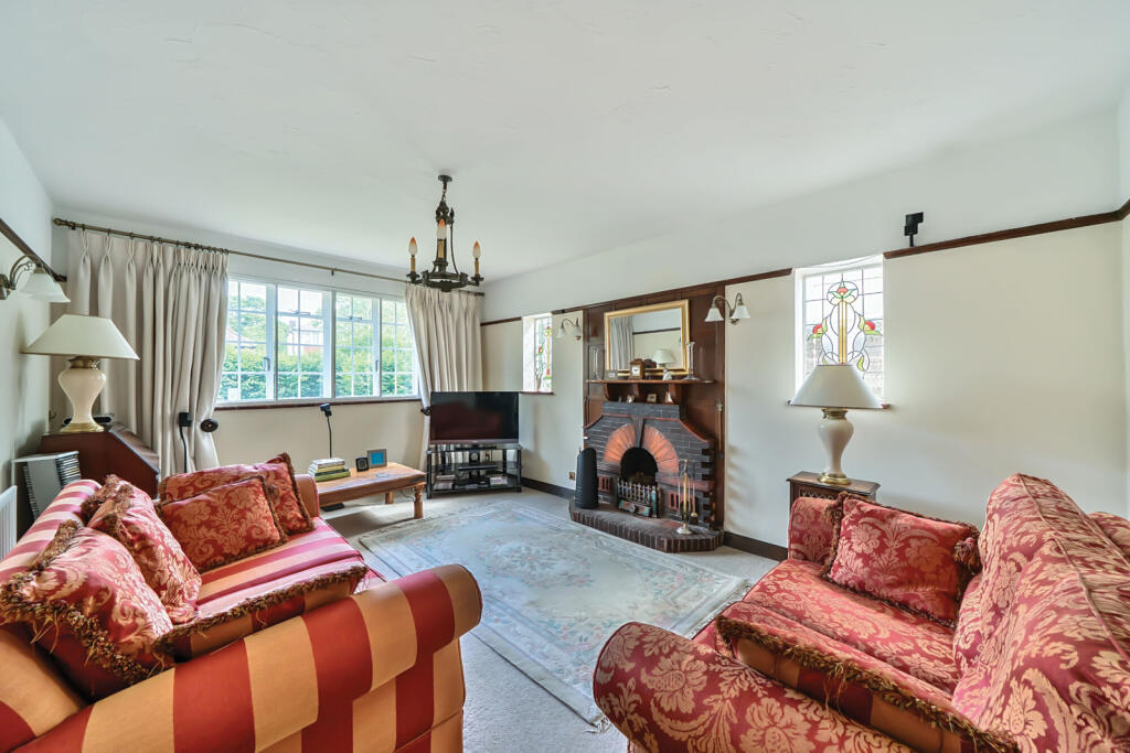 1300109-8-6836d8b...