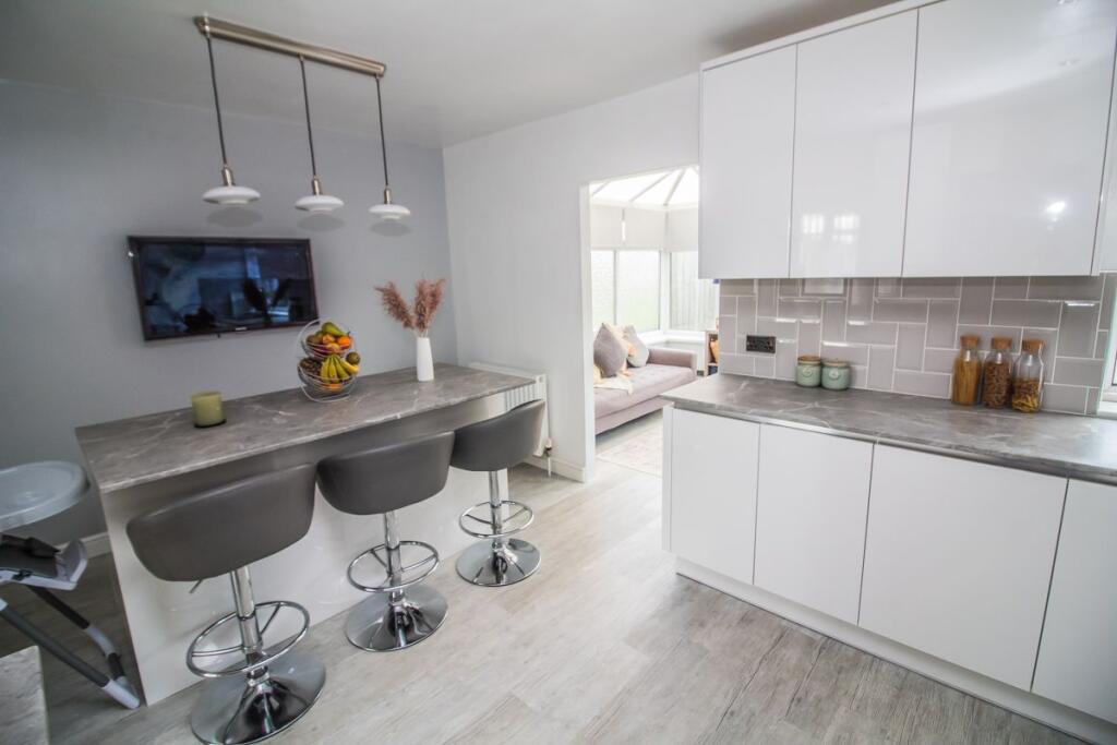 Kitchen/Diner Pic 2.