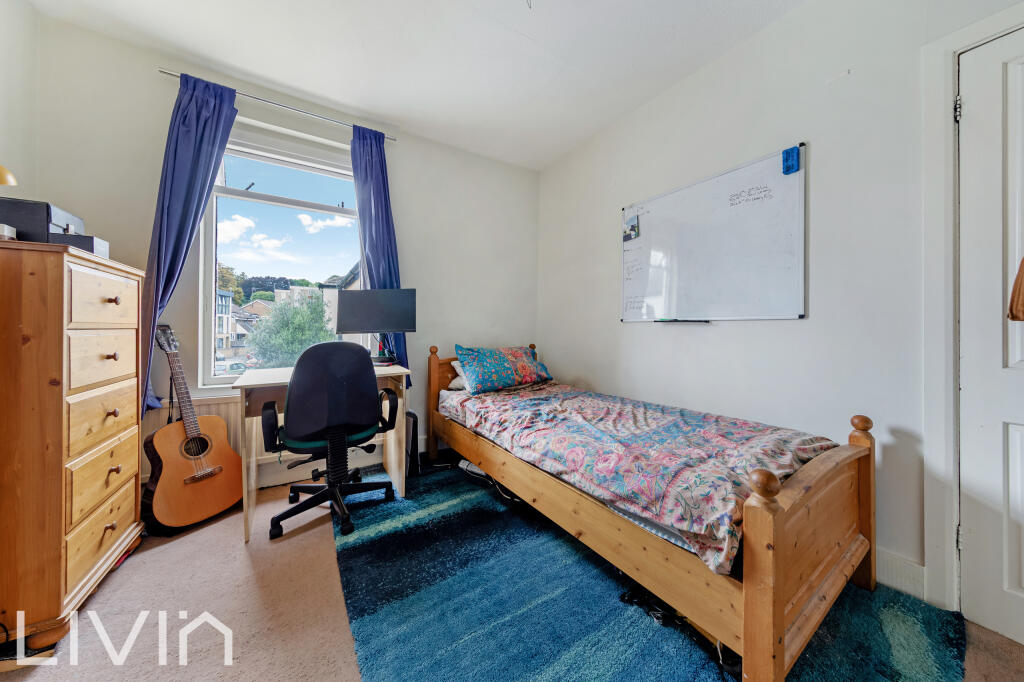 SUNDRIDGE ROAD, 80-10