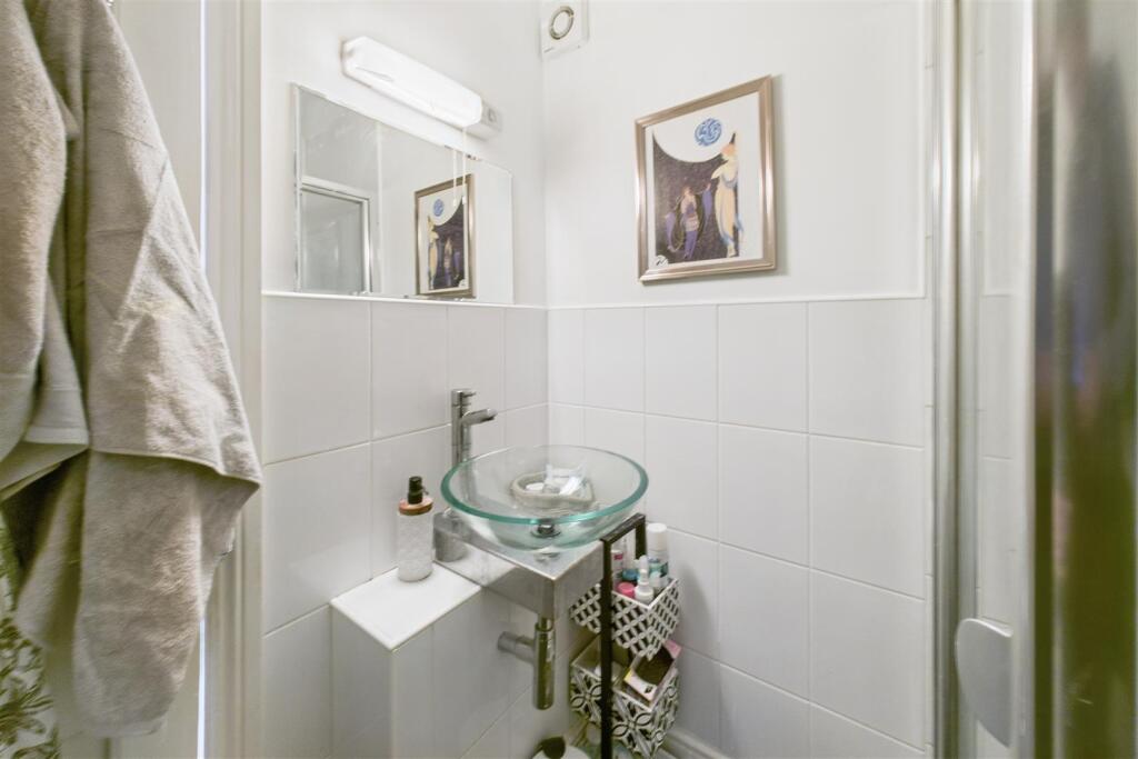 Flat 1, 2A Bull Lane, Westgate Street, Gloucester 