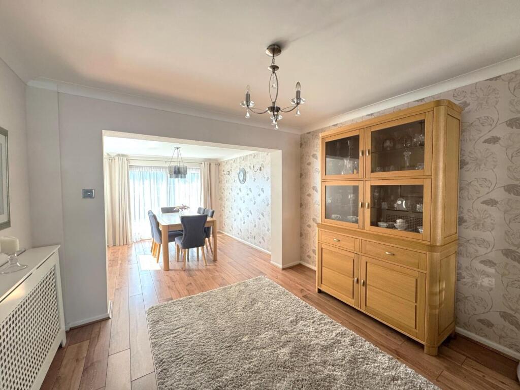 WhatsApp Image 2025-06-19 at 11.52.33_6df53bfb.jpg