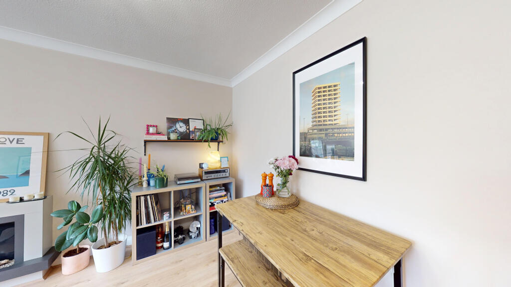 Flat-15-Moorbank-Court-06302025_114637