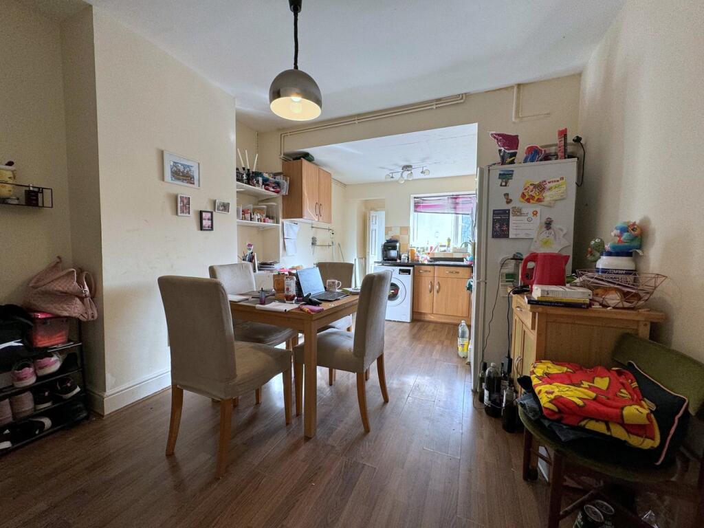 Dining Room open plan to Kitchen