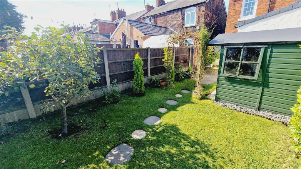 Garden 5