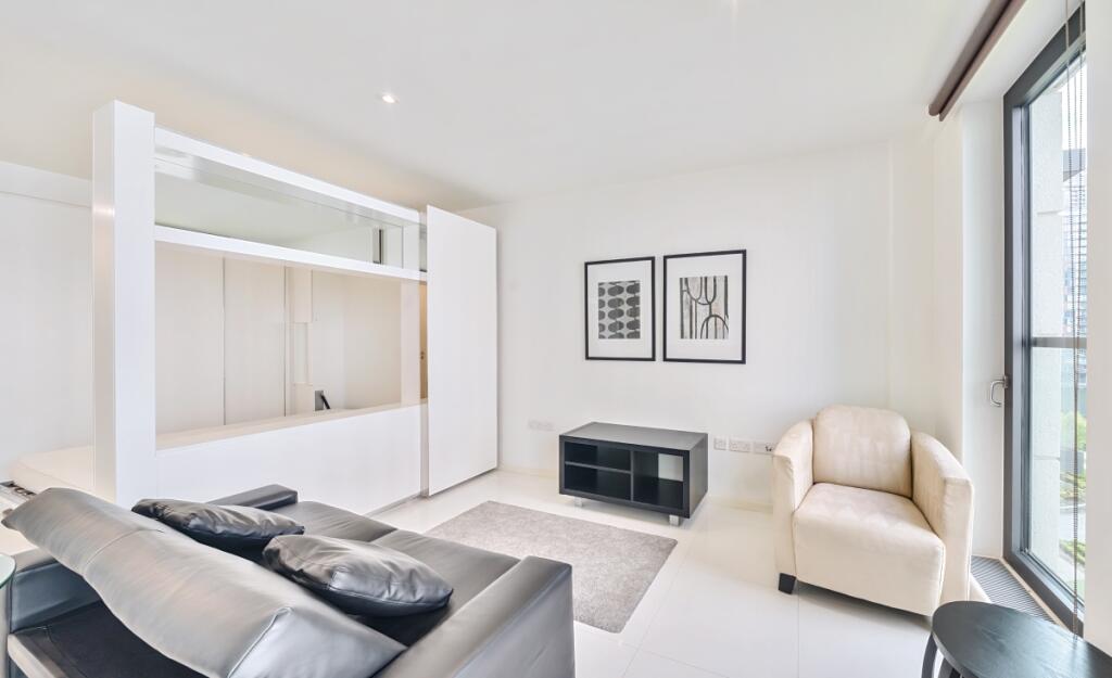 10-681a22bb9ff18-...