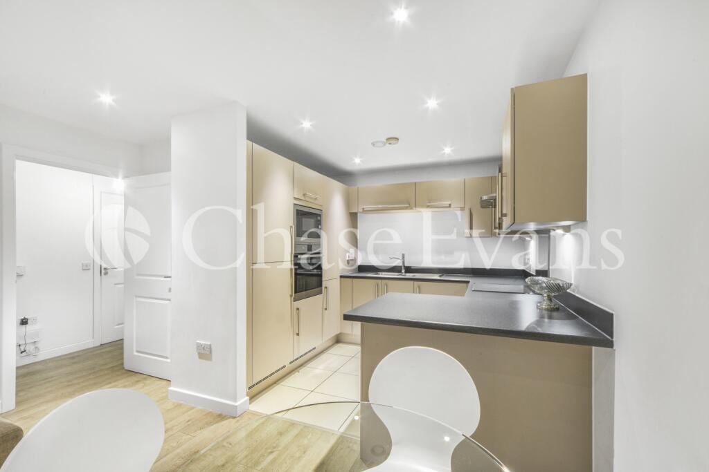 Bootmakers Court, Th
