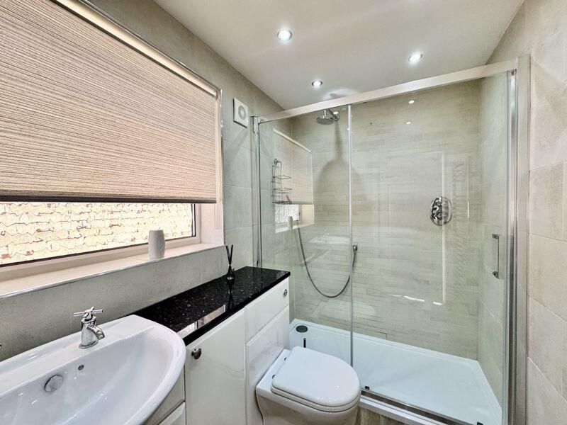 Ensuite Shower Room