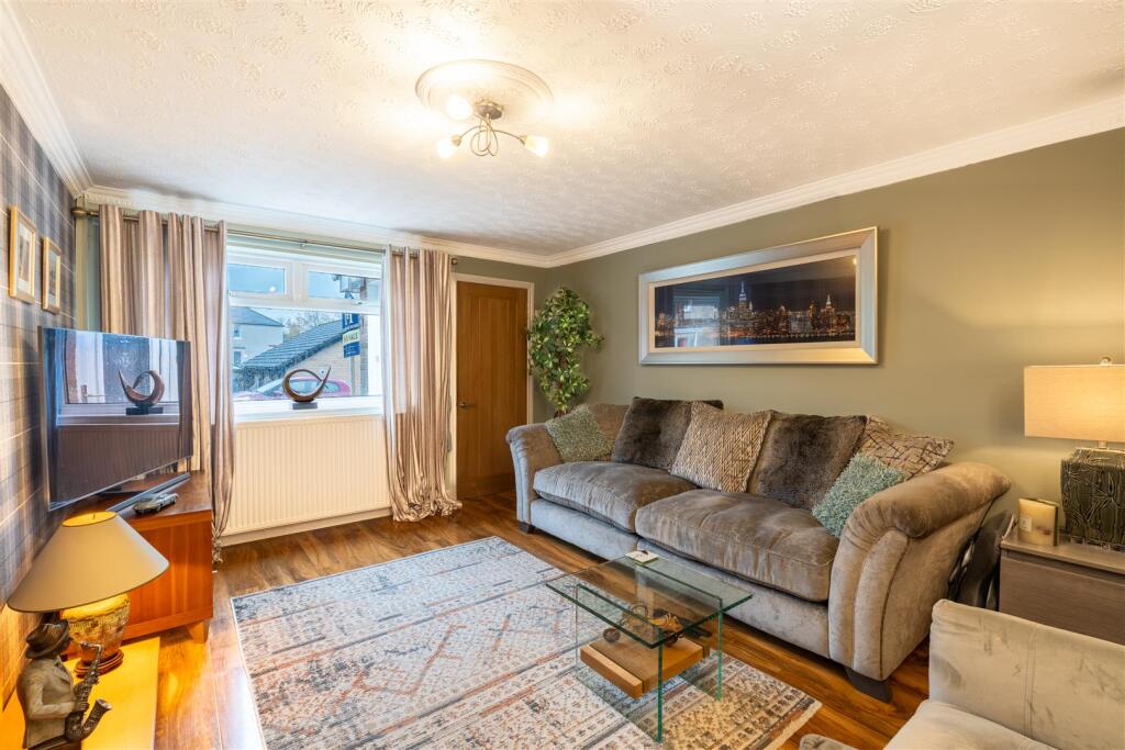 lounge-2.jpg