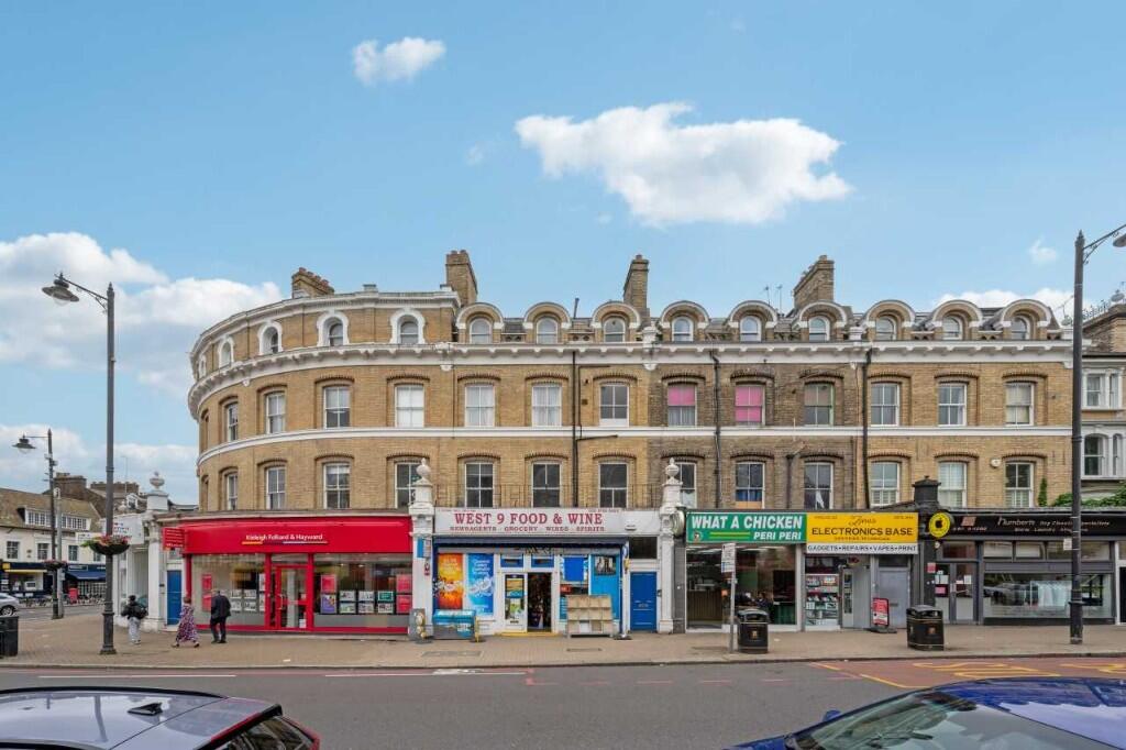 Putney Hill, London, SW15