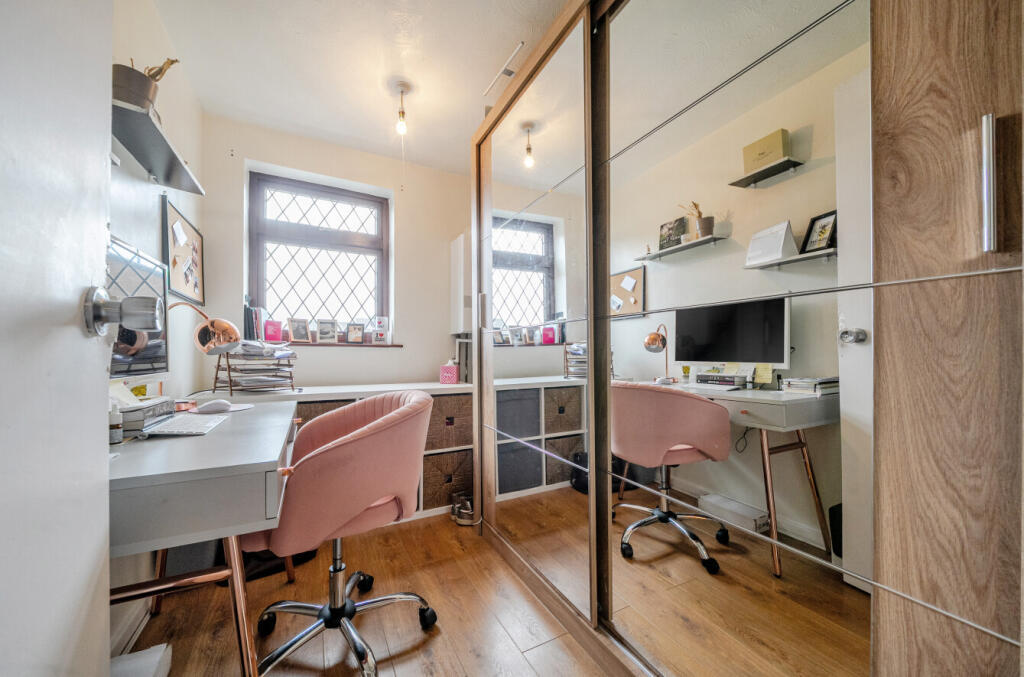 1330254-13-6880e8...