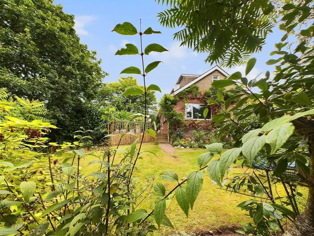 CAM03525G0-PR0150...