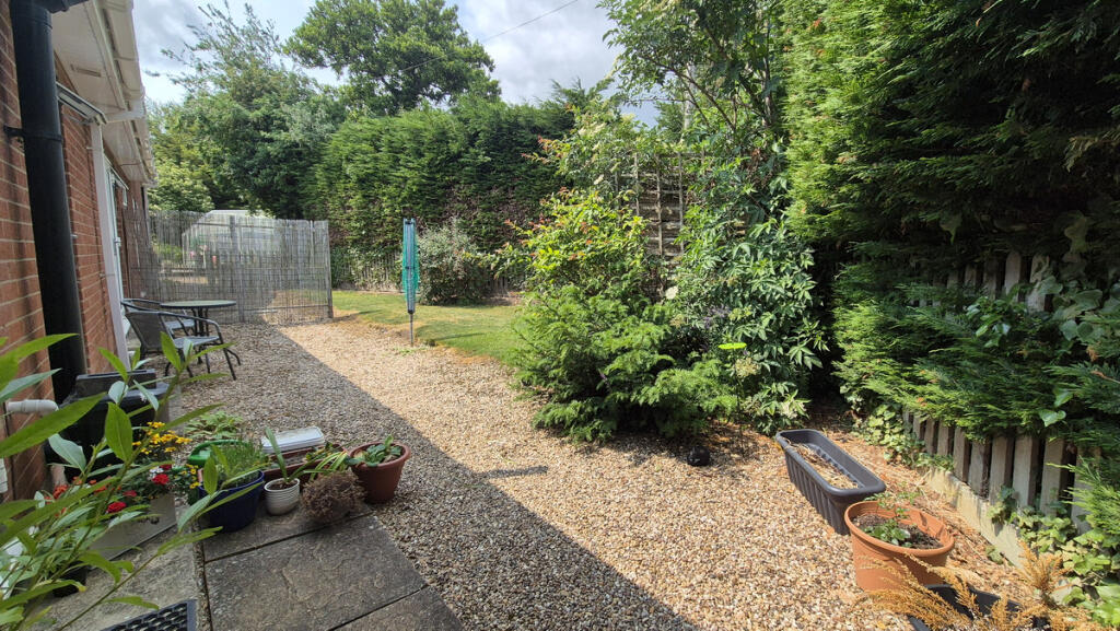 Annexe Garden