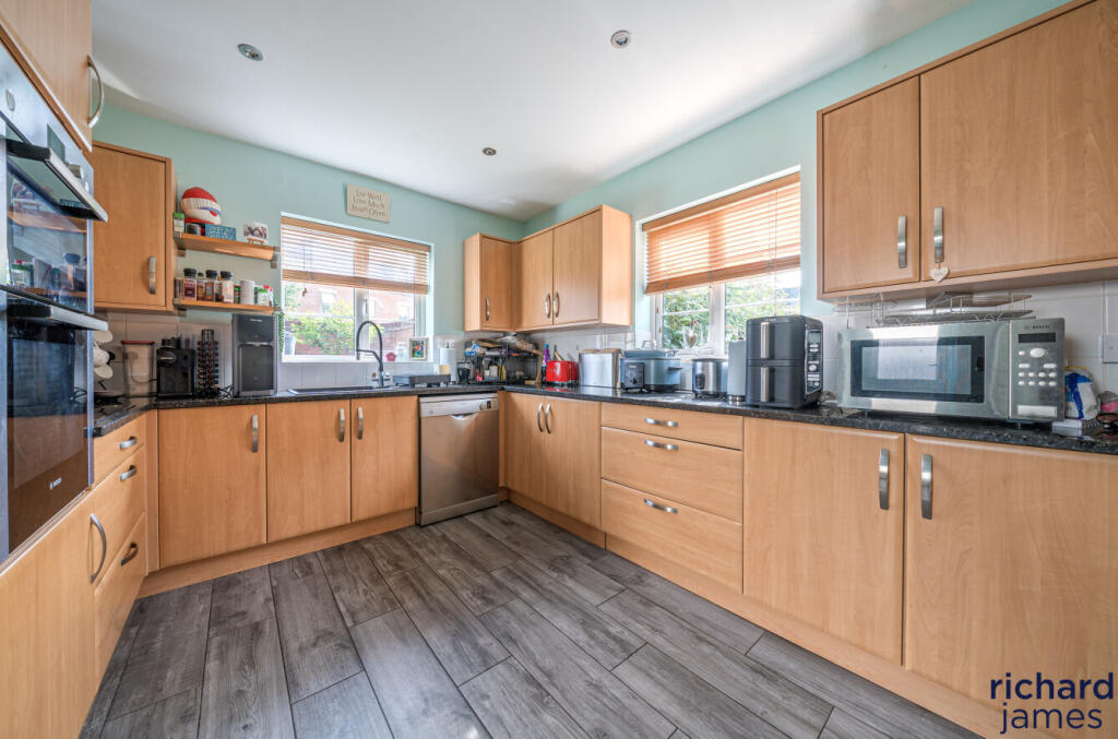 55d072ac42474c39b8eef3effb5c0ace