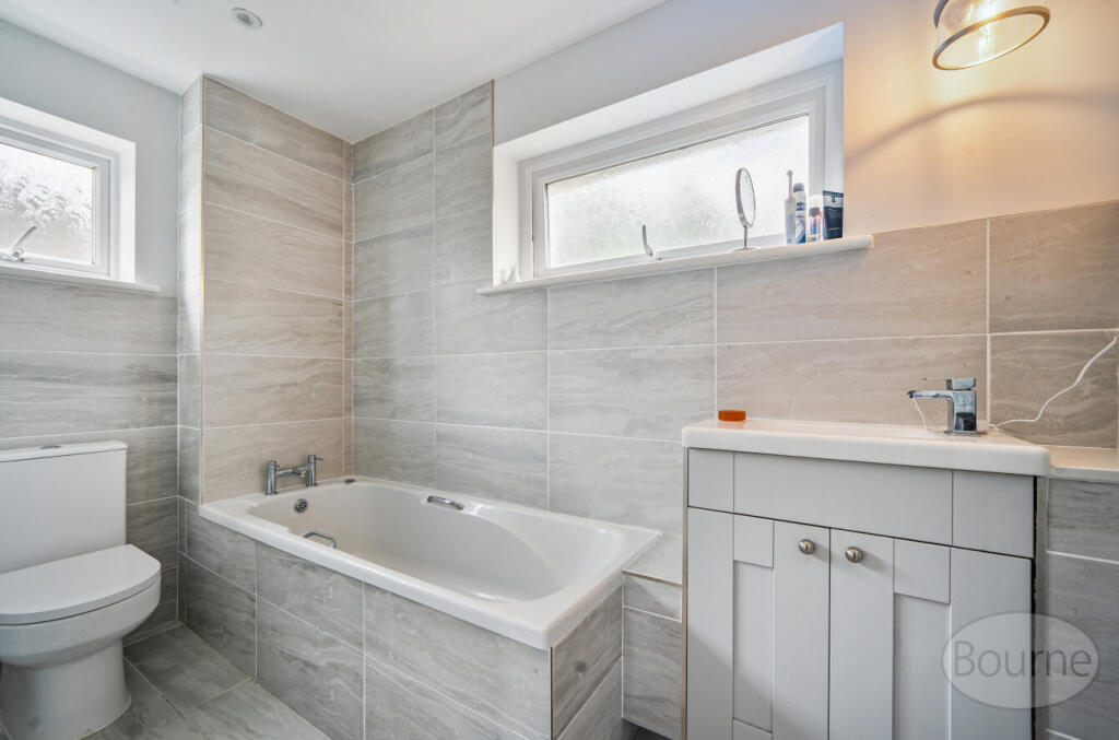 ea0b9da5-e8d6-4b2...