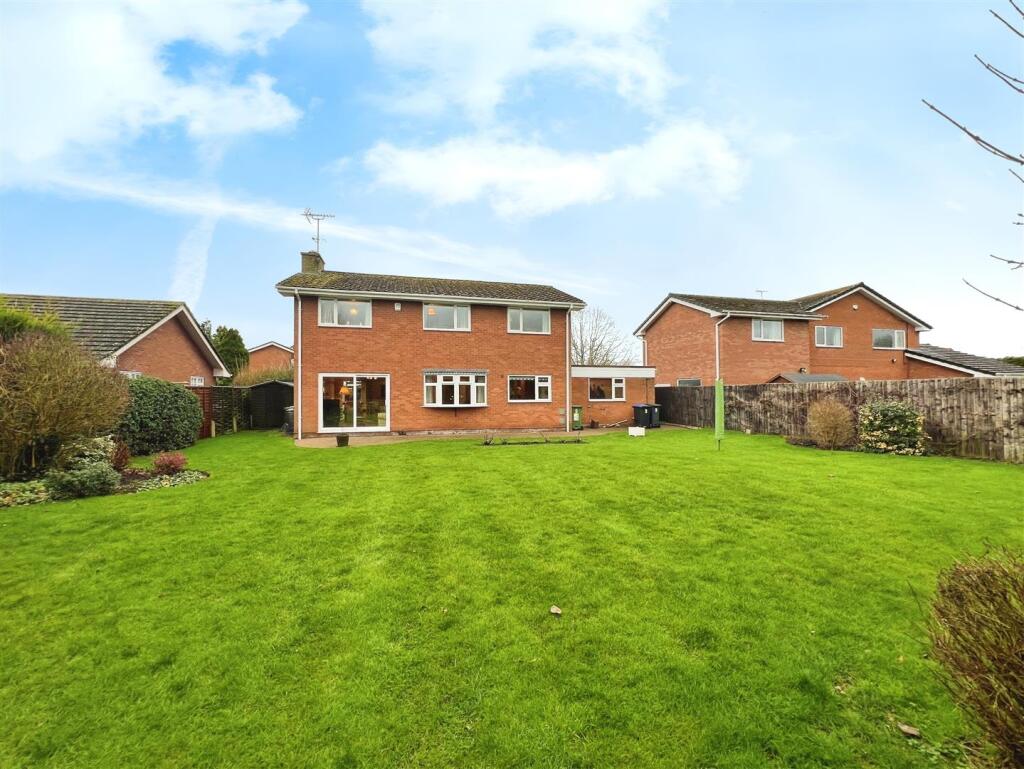 6a3d6869-rear 20elev.jpg