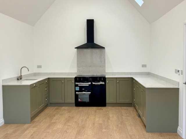 LIVING KITCHEN