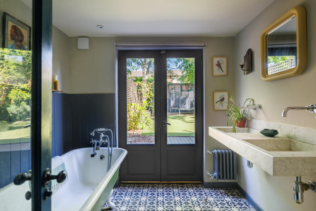 286321 - MontagueRdLondonE8-JSouteyrat-9166.jpg