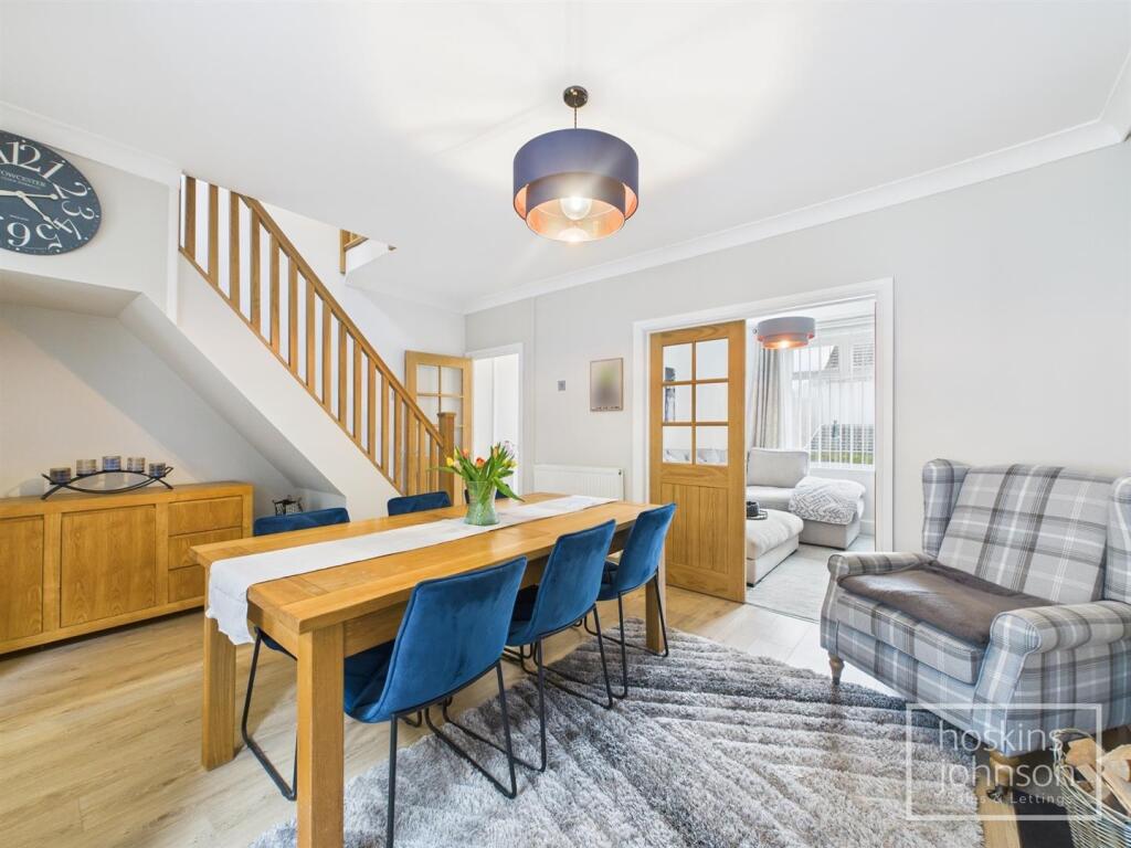 Living/Dining Room