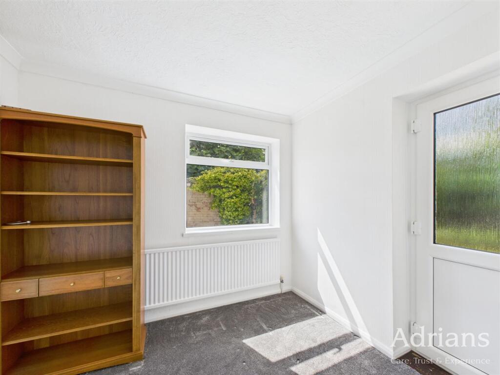 DINING ROOM / SECOND