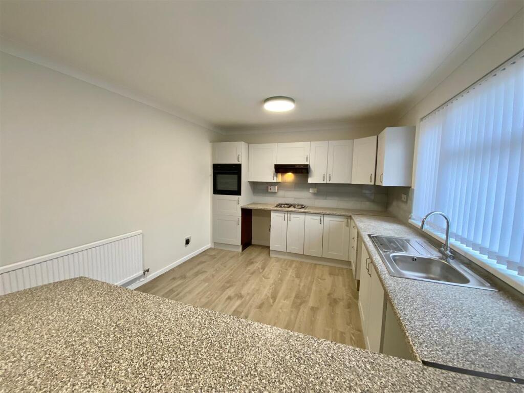 22 crown road kitchen.jpg