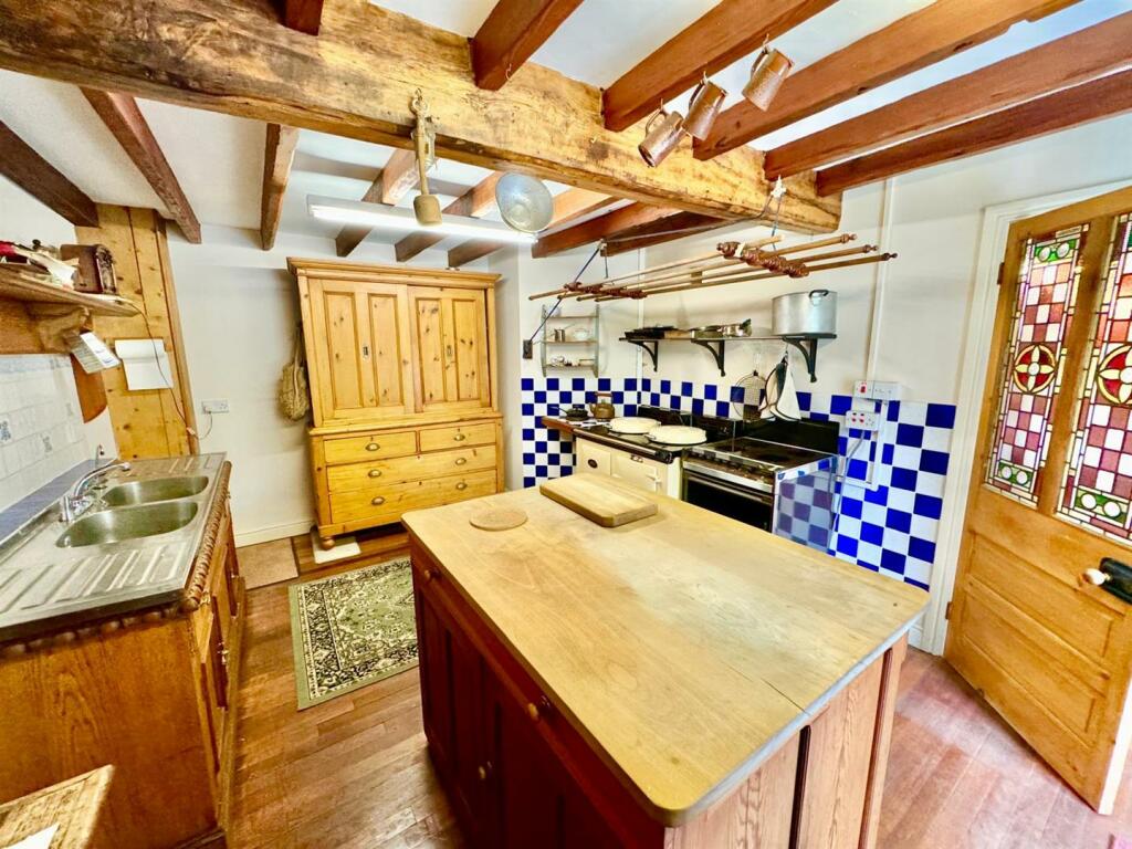 PHOTO-2024-09-02-20-12-46 (3).jpg