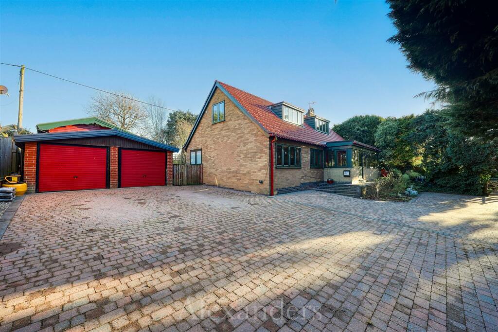 14 Highfield End-07.jpg