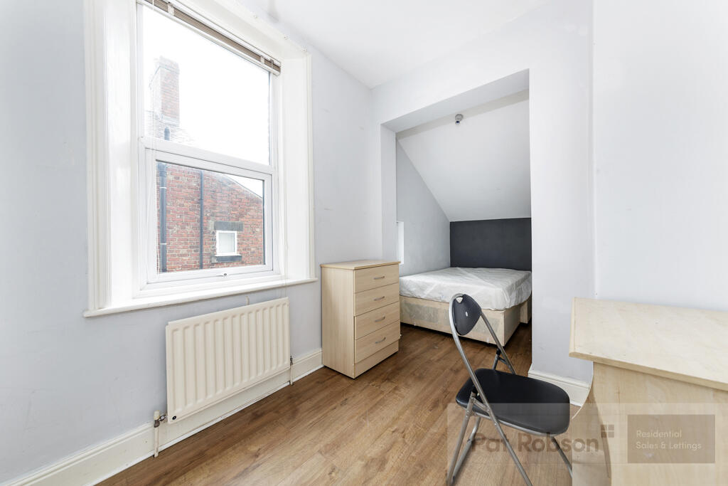 24 lyndhurst667.jpg