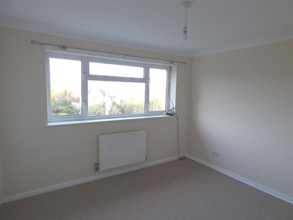 Bedroom 2  .JPG
