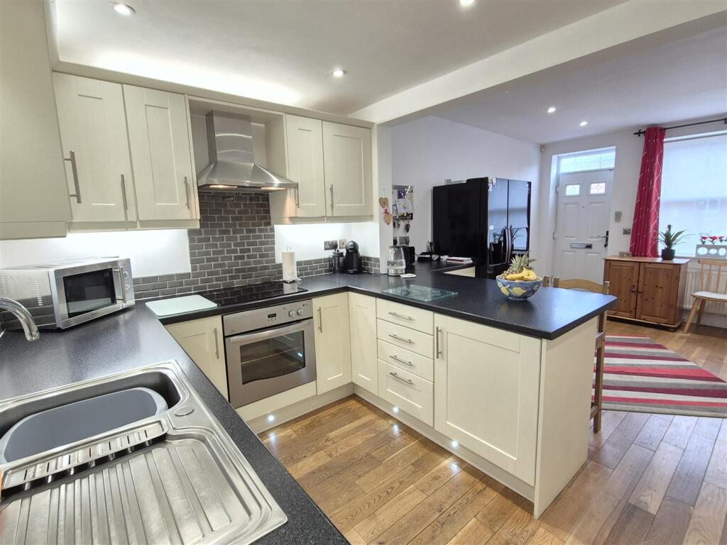 Breakfast Kitchen