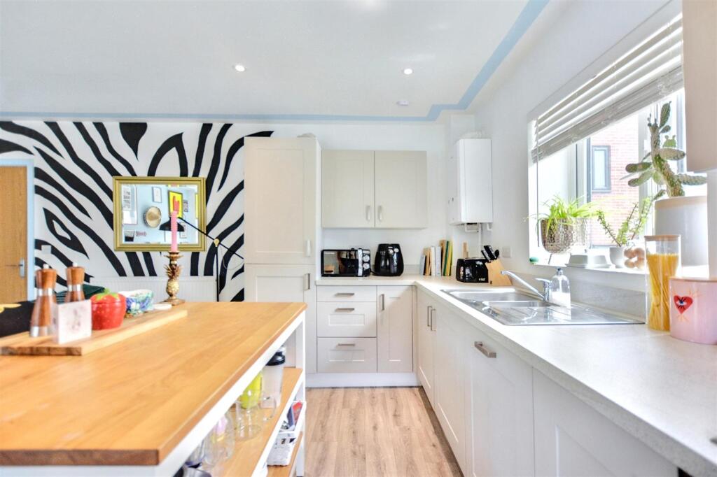 Open Living Kitchen_5.jpeg