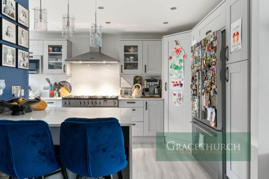 Breakfast bar