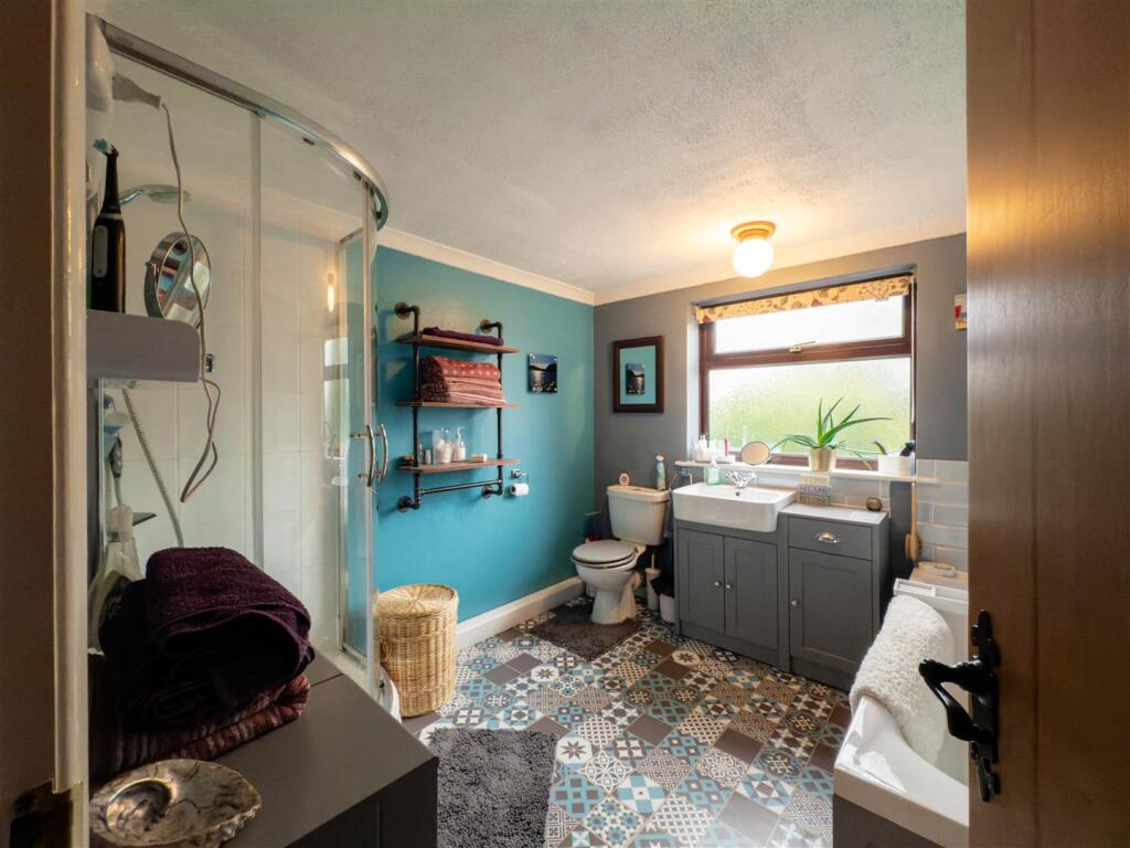 Bathroom .jpg