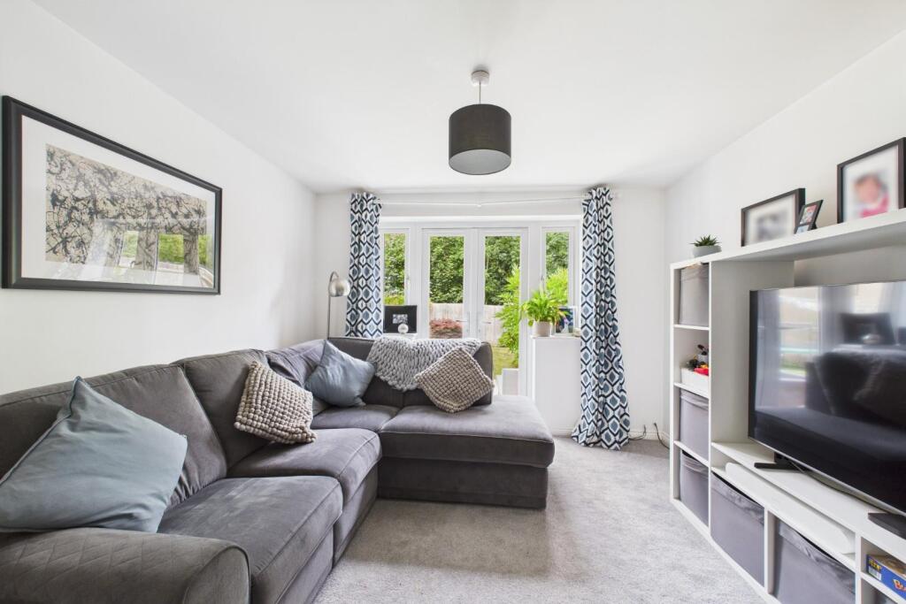 CAM04106G0-PR0146-STILL002 - Copy.jpg