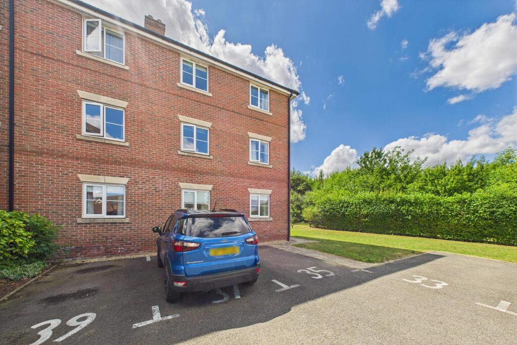 CAM05454G0-PR0020-STILL014