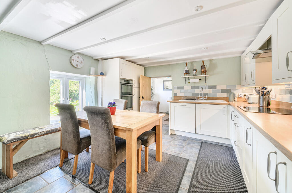 1318973-9-6870f5e...