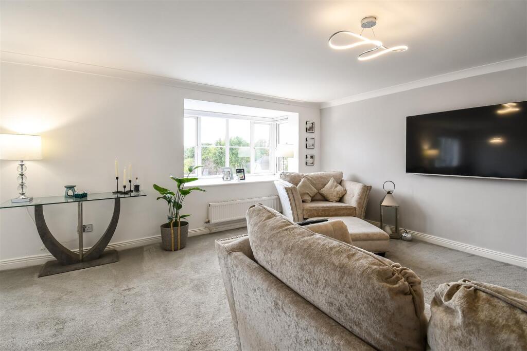 Living / Dining Room