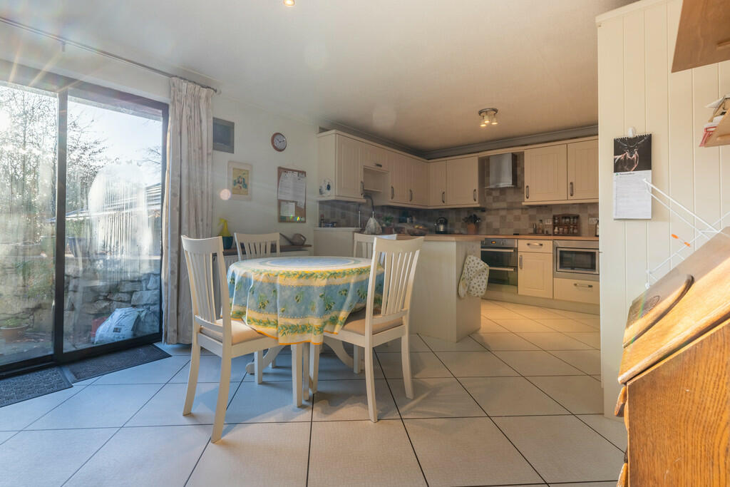 Kitchen/Dining Ro...