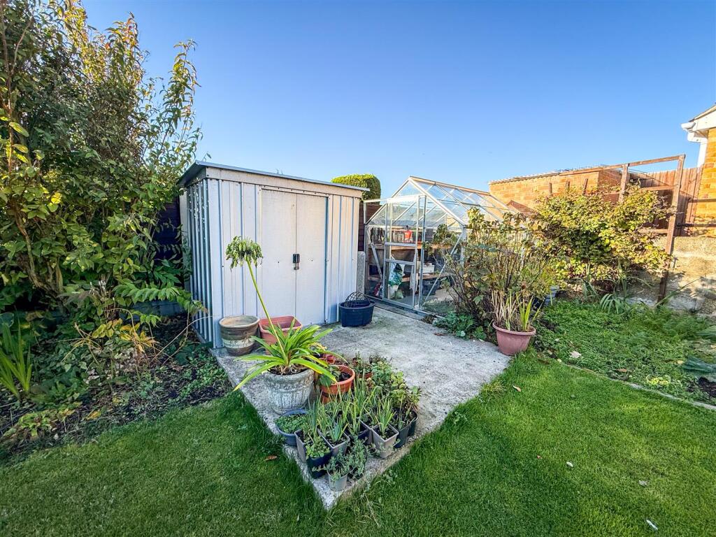 ALTERNATE VIEW OF GARDEN