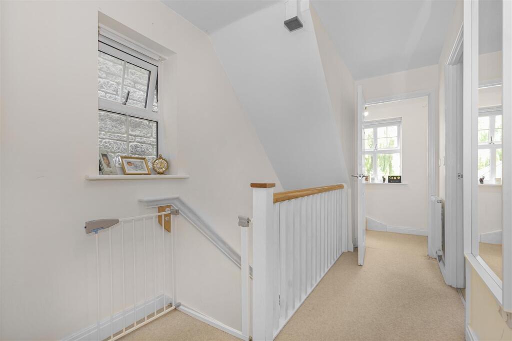 First Floor Landing.jpg