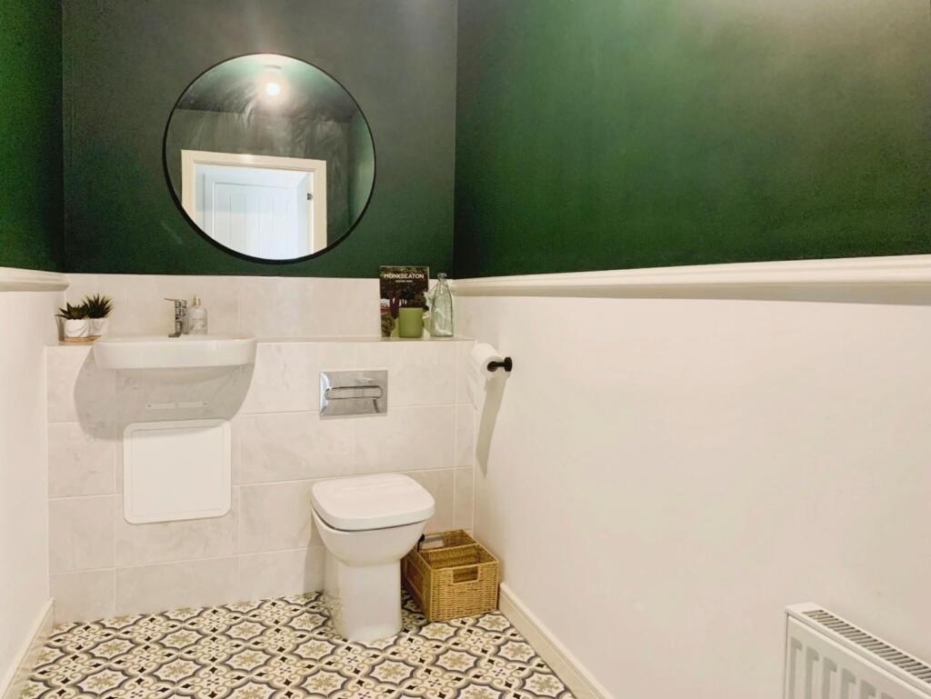 Ground floor WC