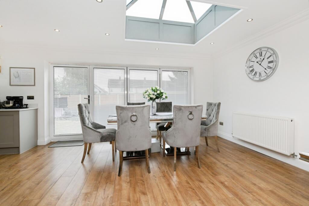 Dining/Area