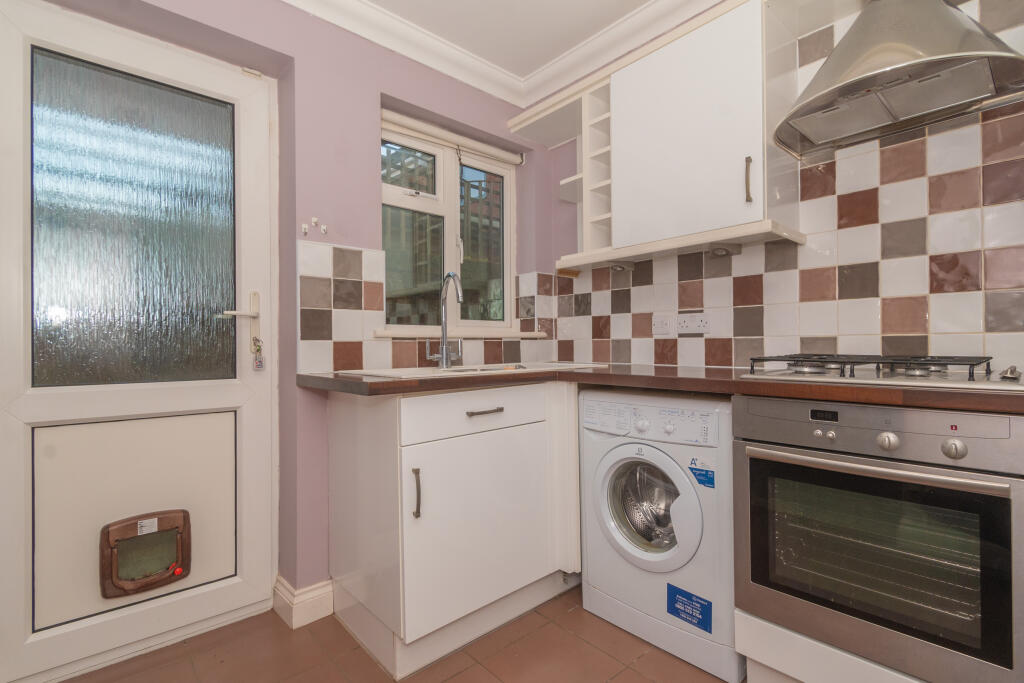 general Flat 2, 14 W