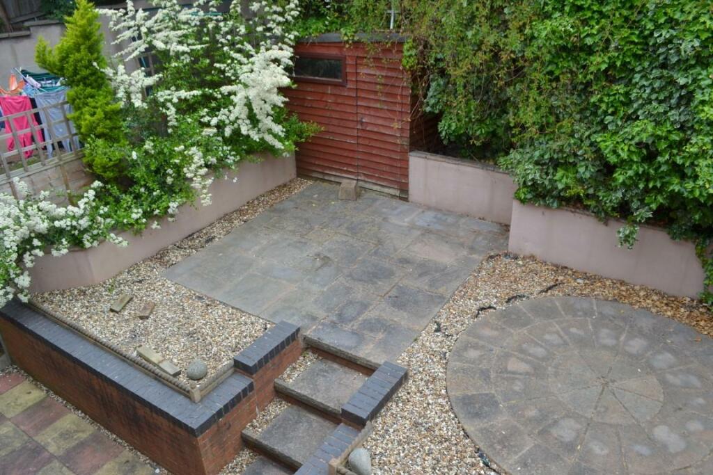 Garden (Medium).JPG