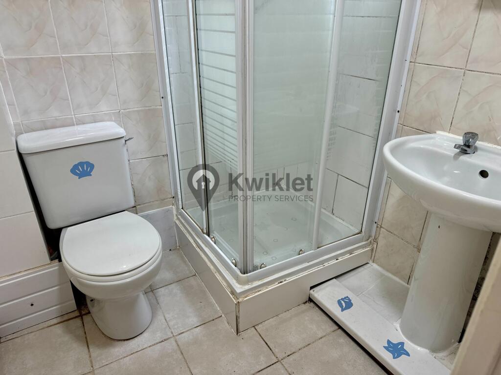 eZy Watermark_17-10-2024_04-04-36-5330PM.JPG