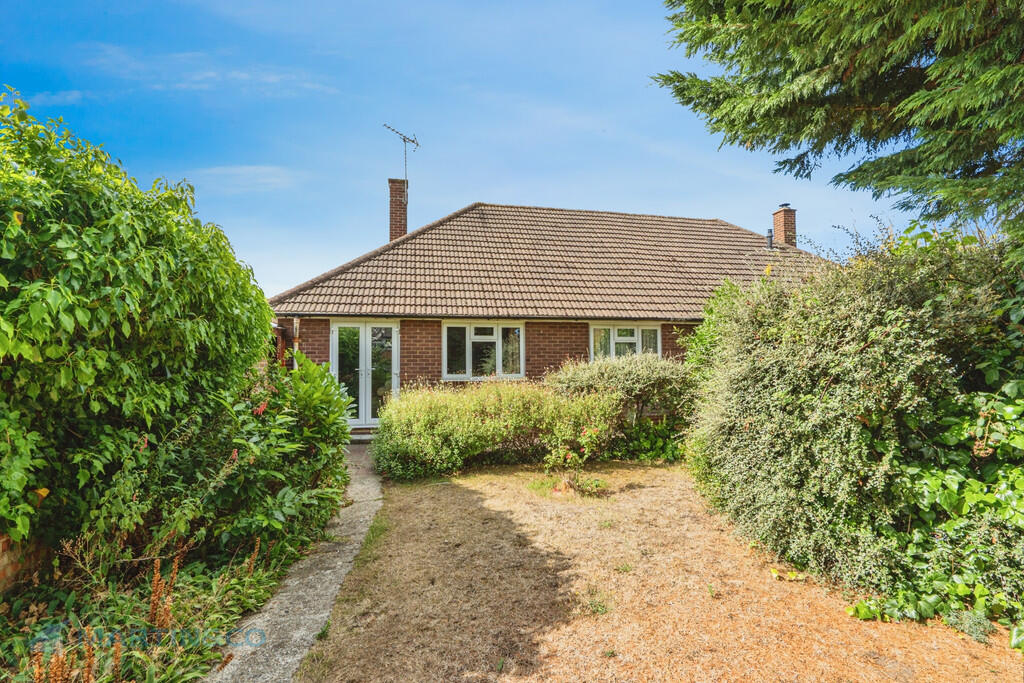 gu228dg-jwp-dsc00...