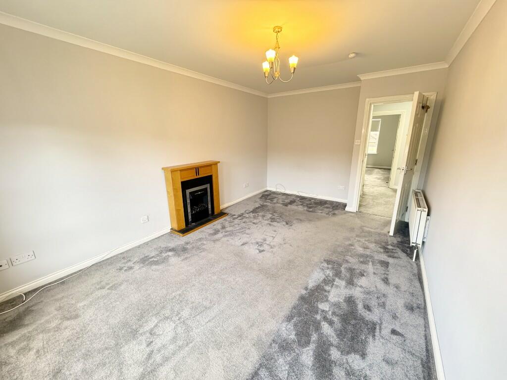 Lounge 3