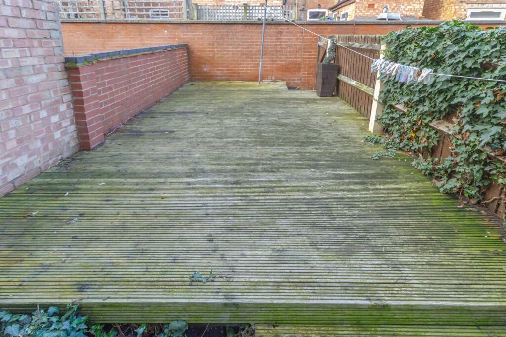32 Carlisle Street, Dane Hills, Leicester LE3 6AF