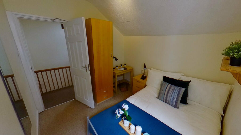 Bedroom 6