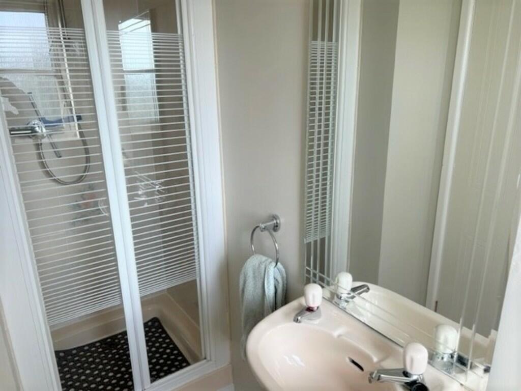 Ensuite 2